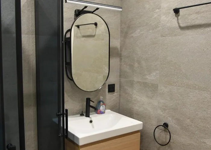 Sunlit Elegance Escape Appartement Varna